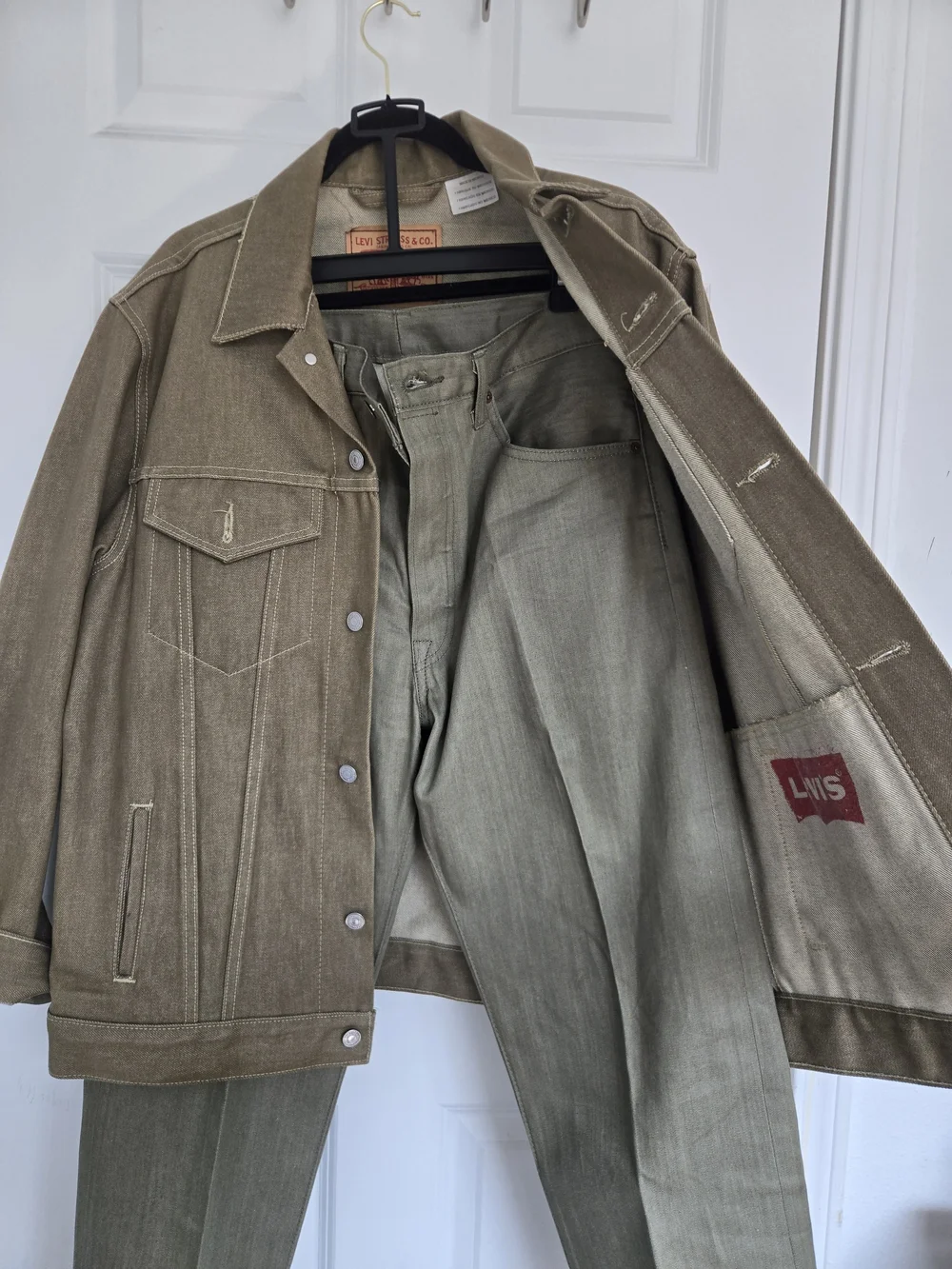 Levi's Trucker Jacket and Matching Pants Set